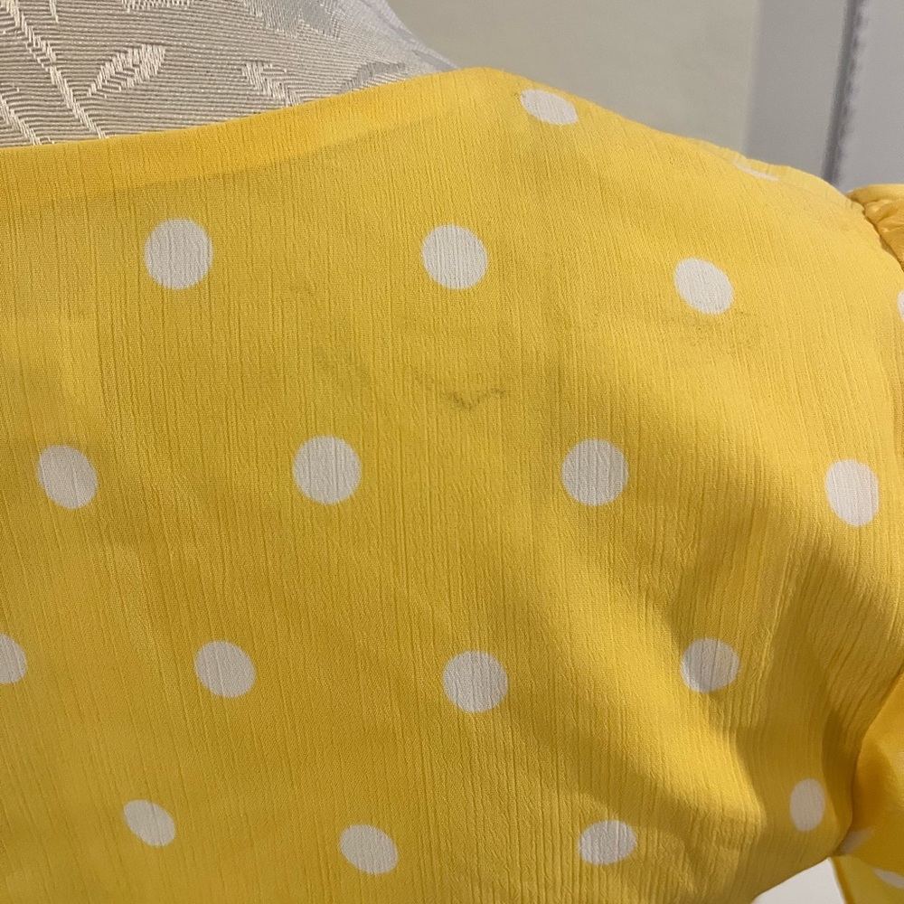 Yellow Polka Dot Tie-Front Top - Picture 4 of 6